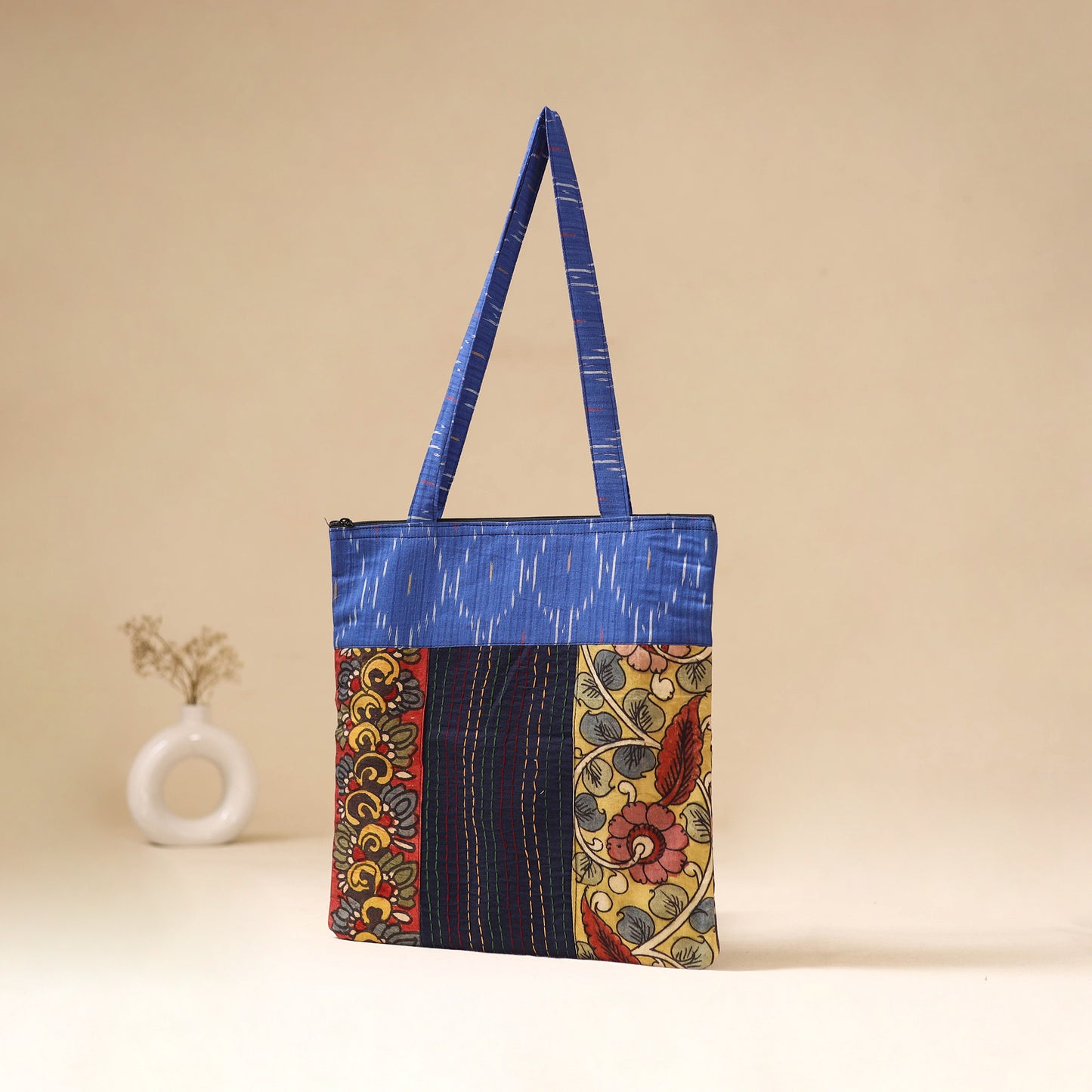 Srikalahasti Handpainted Kalamkari Ikat Patch Shoulder Bag by Dwarka Plus 41