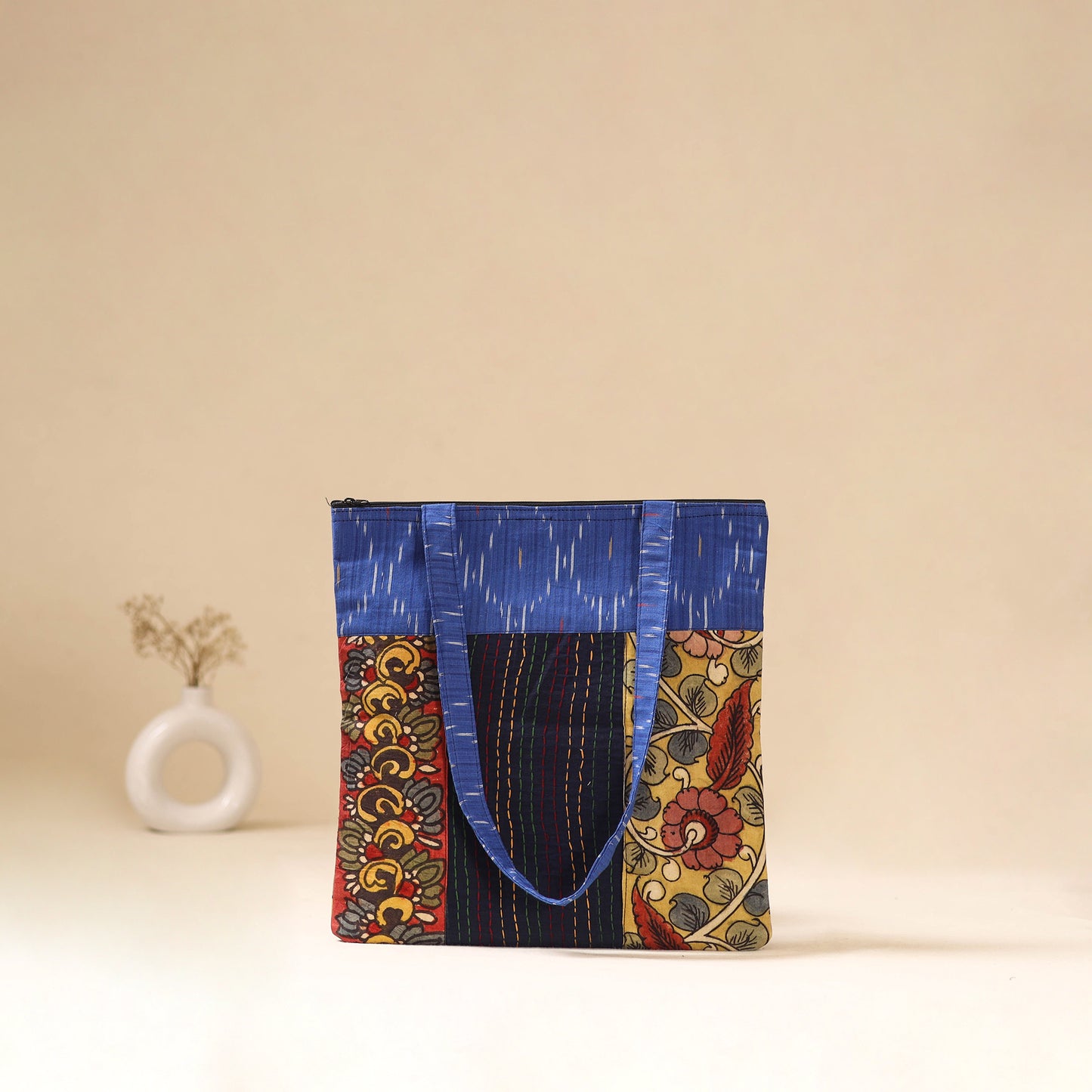 Srikalahasti Handpainted Kalamkari Ikat Patch Shoulder Bag by Dwarka Plus 41