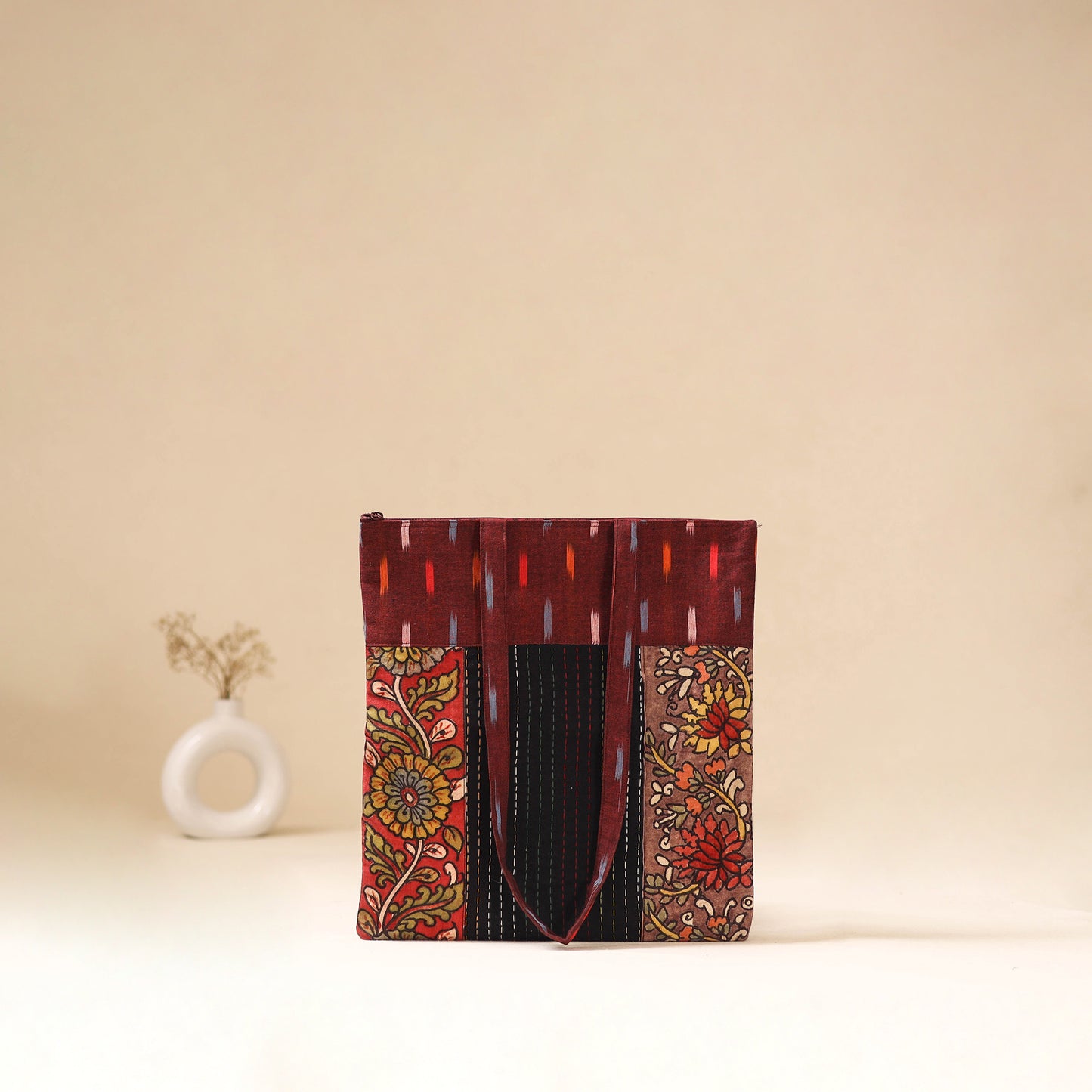 Srikalahasti Handpainted Kalamkari Ikat Patch Shoulder Bag by Dwarka Plus 42