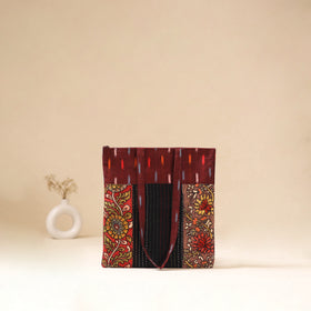 Srikalahasti Handpainted Kalamkari Ikat Patch Shoulder Bag by Dwarka Plus 42