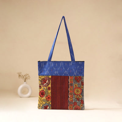 Srikalahasti Handpainted Kalamkari Ikat Patch Shoulder Bag by Dwarka Plus 43