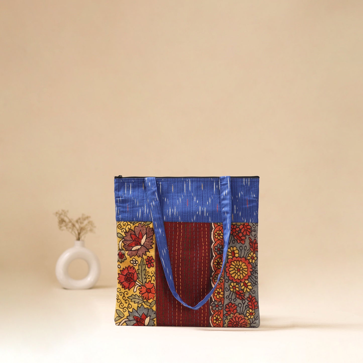 Srikalahasti Handpainted Kalamkari Ikat Patch Shoulder Bag by Dwarka Plus 43