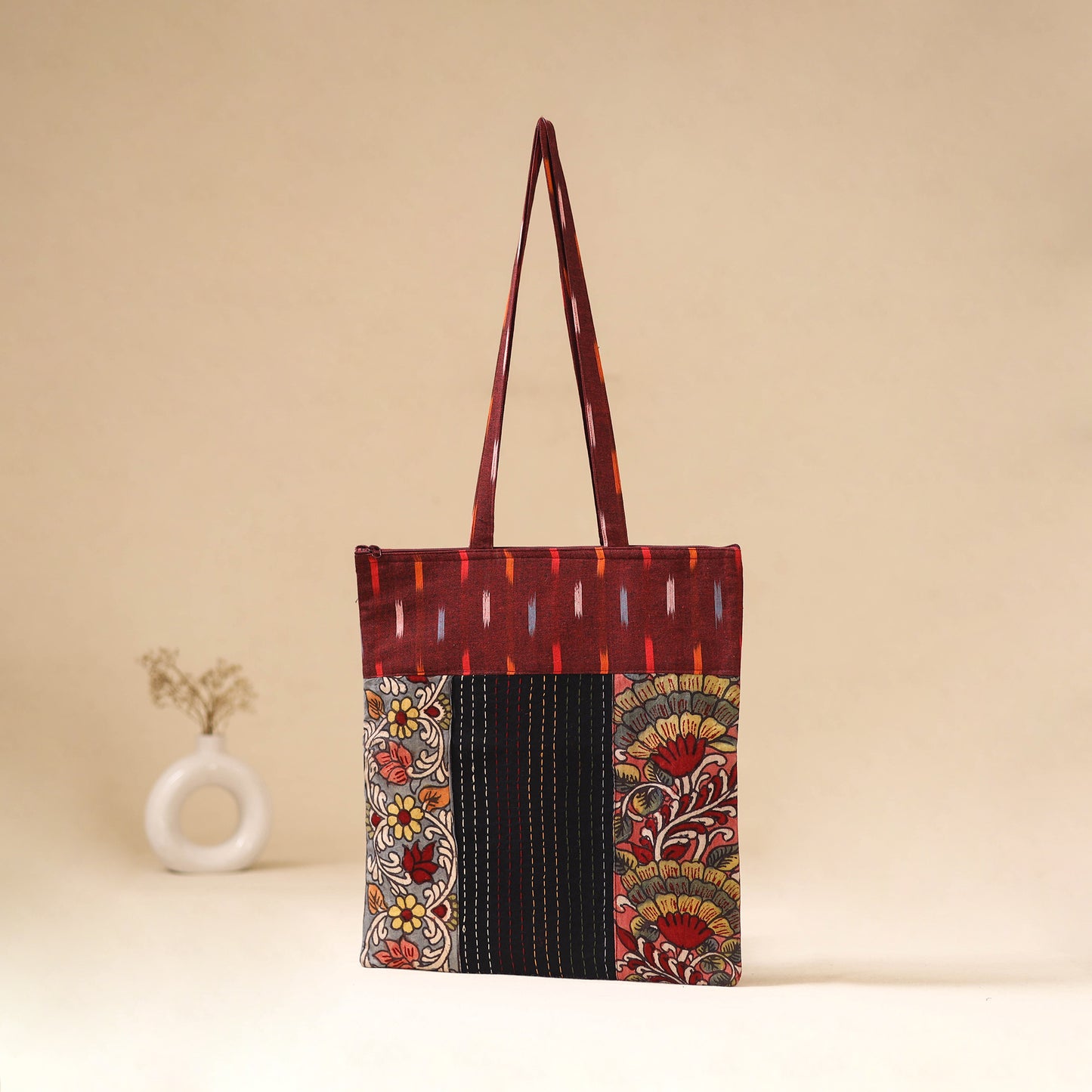 Srikalahasti Handpainted Kalamkari Ikat Patch Shoulder Bag by Dwarka Plus 44
