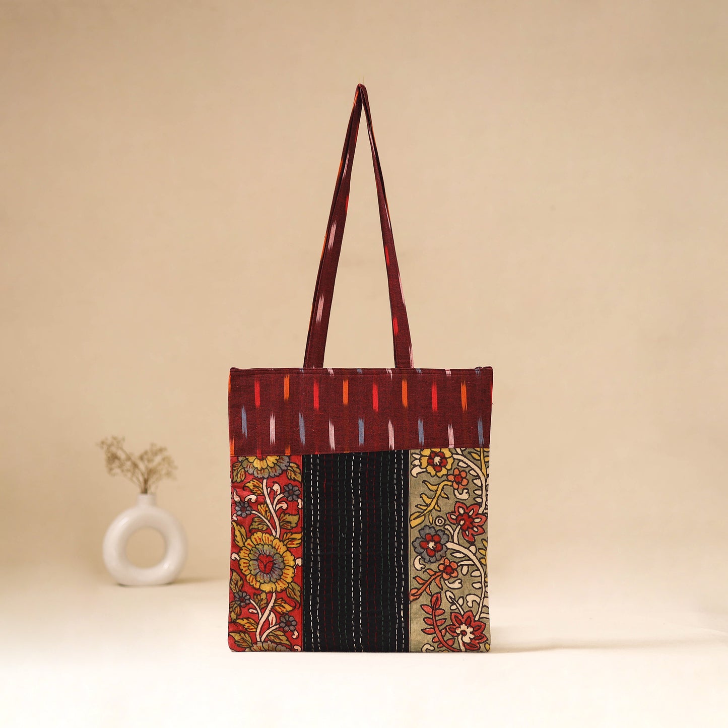 Srikalahasti Handpainted Kalamkari Ikat Patch Shoulder Bag by Dwarka Plus 44