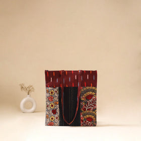 Srikalahasti Handpainted Kalamkari Ikat Patch Shoulder Bag by Dwarka Plus 44