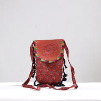 kutch sling bag