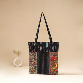 Srikalahasti Handpainted Kalamkari Ikat Patch Shoulder Bag by Dwarka Plus 46