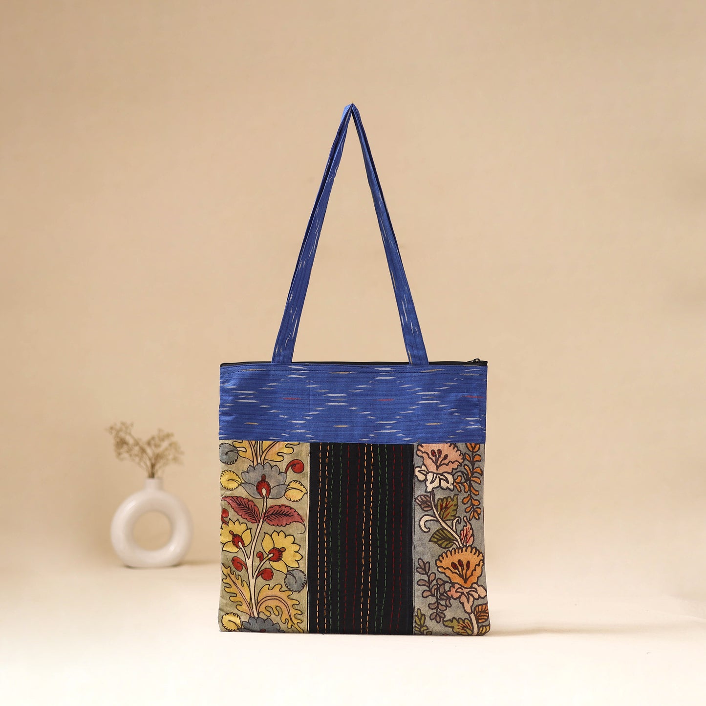 Srikalahasti Handpainted Kalamkari Ikat Patch Shoulder Bag by Dwarka Plus 47