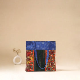 Srikalahasti Handpainted Kalamkari Ikat Patch Shoulder Bag by Dwarka Plus 47
