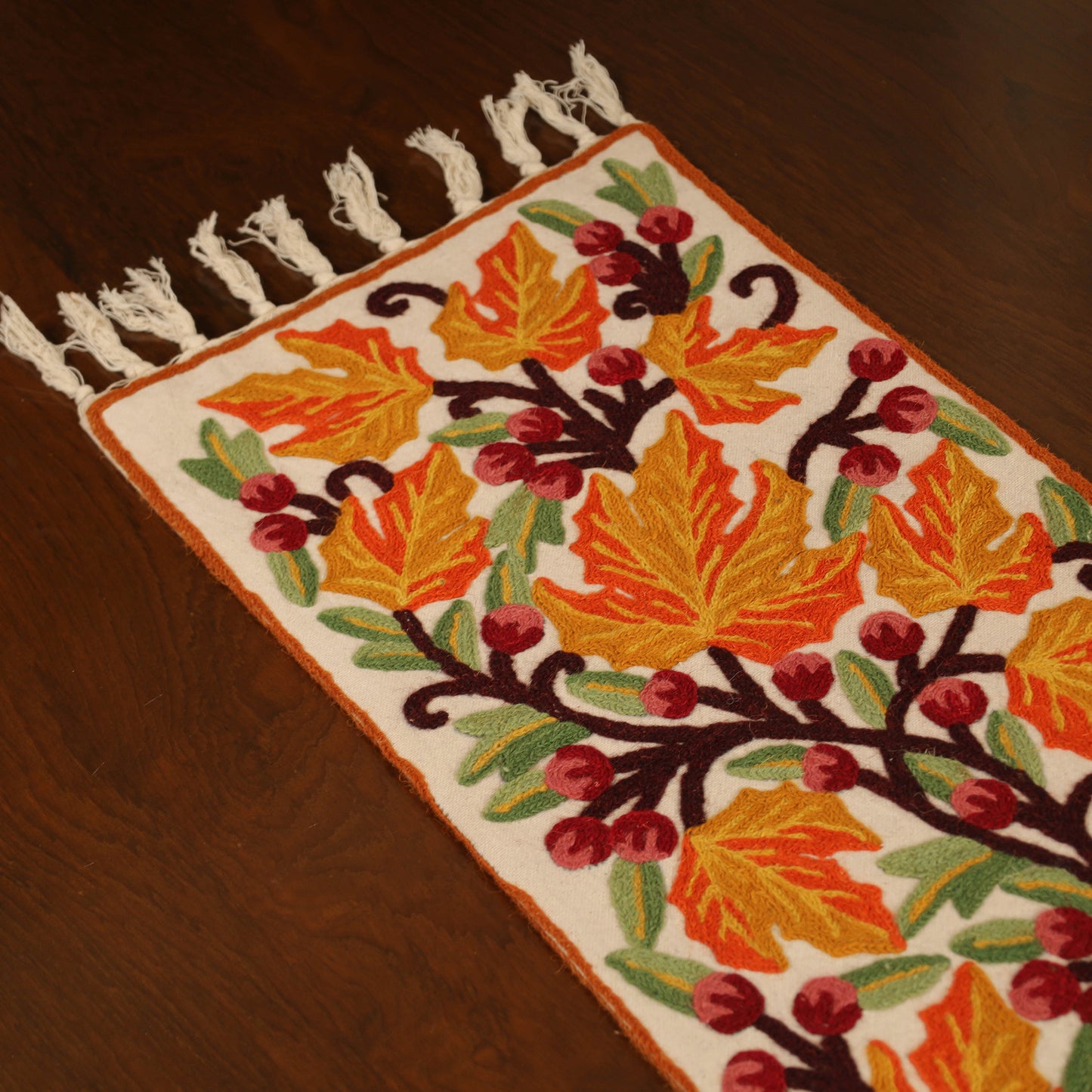 Kashmiri Crewel Hand Embroidery Table Runner 02