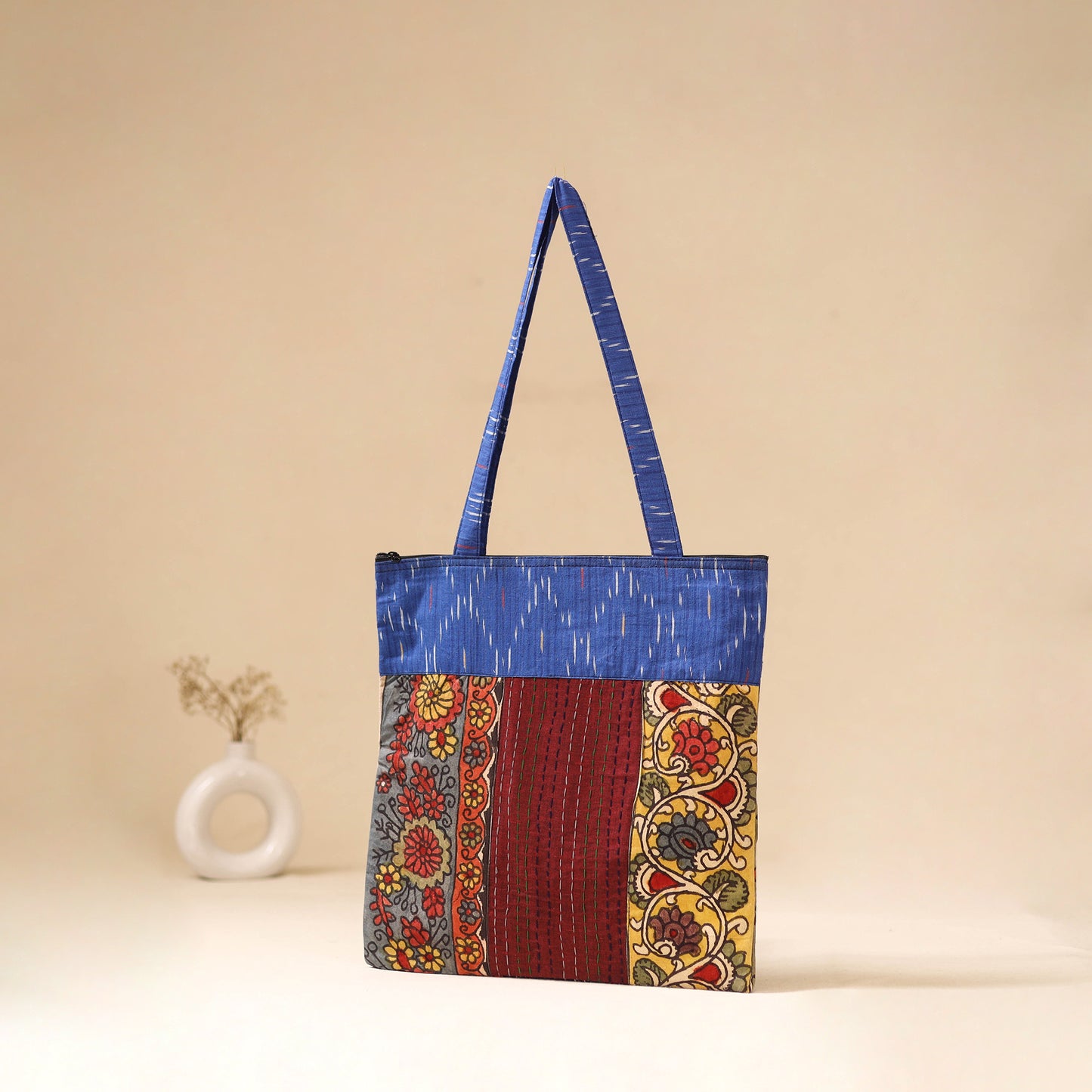 Srikalahasti Handpainted Kalamkari Ikat Patch Shoulder Bag by Dwarka Plus 51