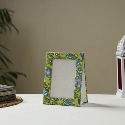 Green - fabric embellished handmade photo frame (8 x 6 in)