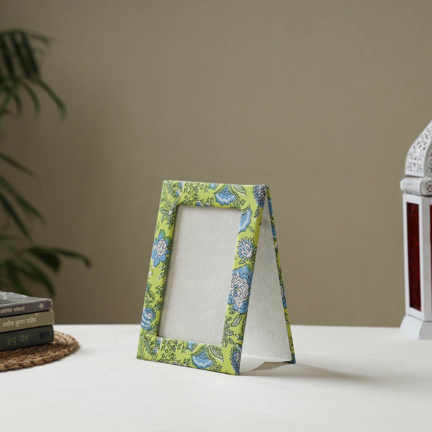 Green - fabric embellished handmade photo frame (8 x 6 in)