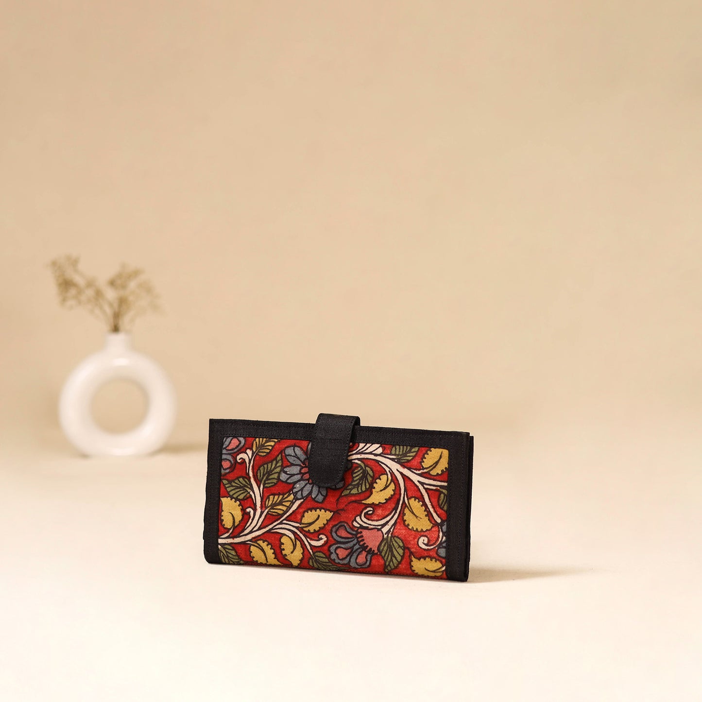 Srikalahasti Handpainted Kalamkari Clutch by Dwarka Plus 87