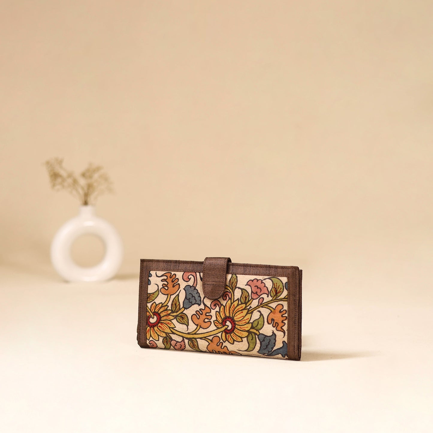 Srikalahasti Handpainted Kalamkari Clutch by Dwarka Plus 89