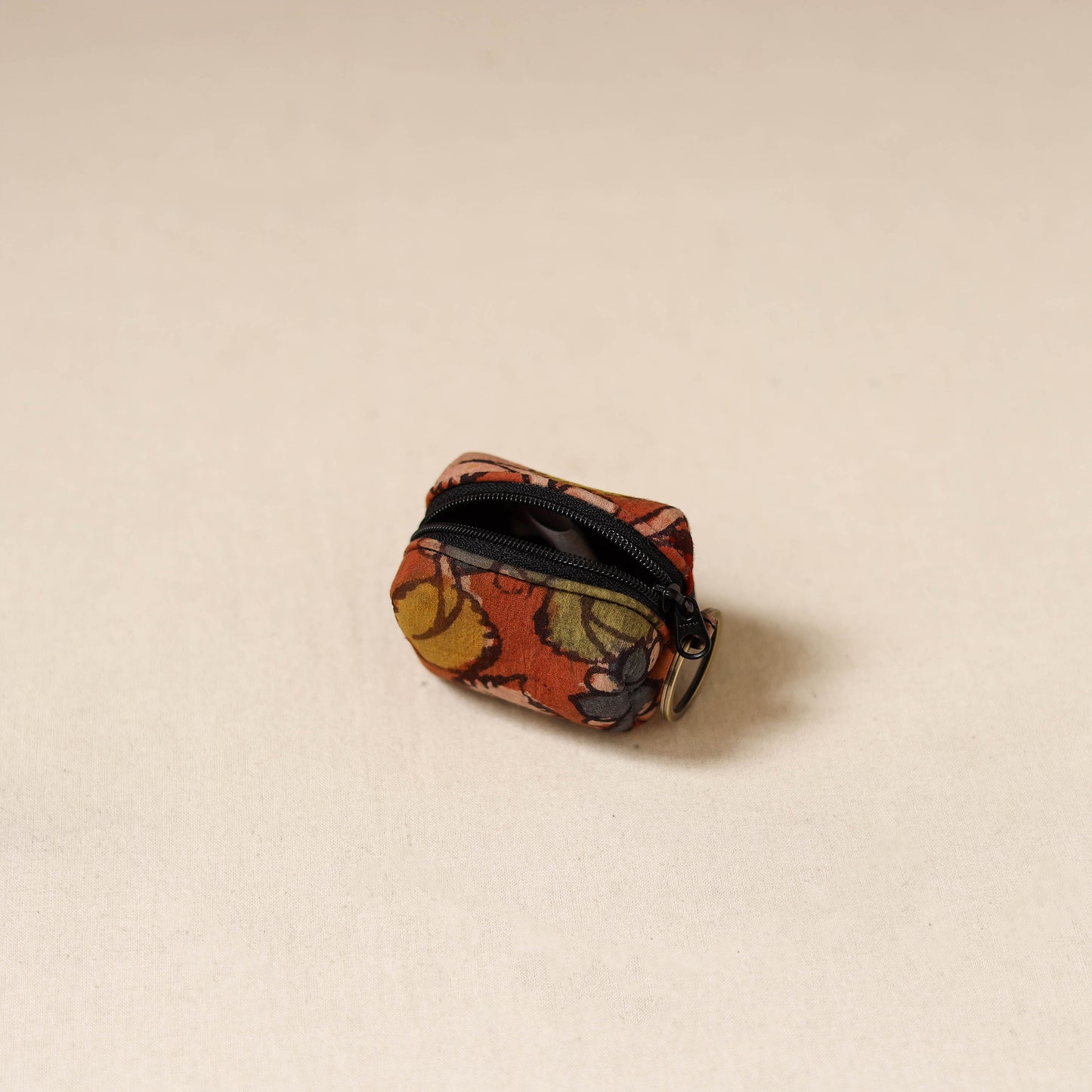 Srikalahasti Handpainted Kalamkari Keychain Pouch by Dwarka Plus 65