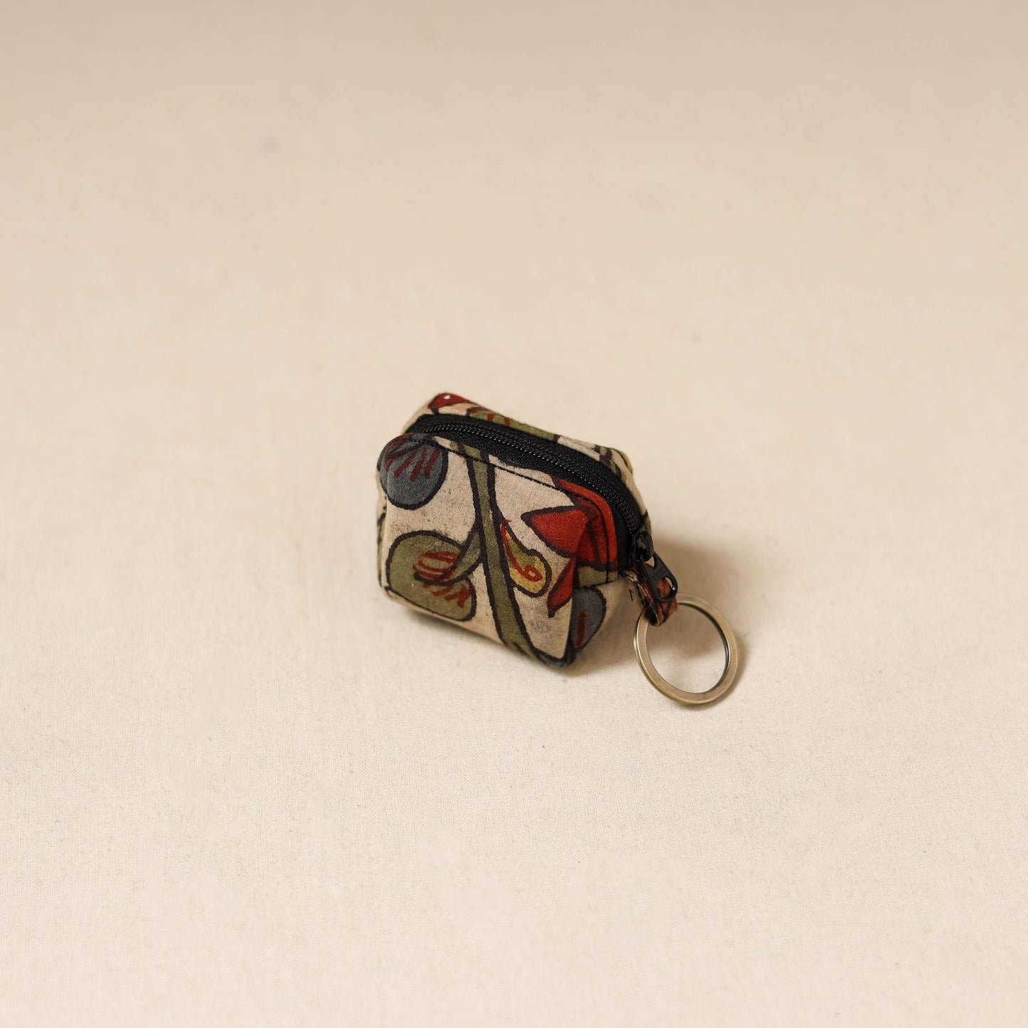 Srikalahasti Handpainted Kalamkari Keychain Pouch by Dwarka Plus 68
