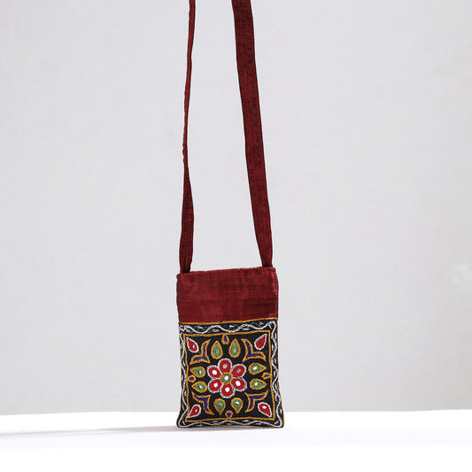 Kutch Pakko Hand Embroidery Mirror Work Mashru Silk Sling Bag 88