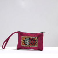 embroidery mobile pouch