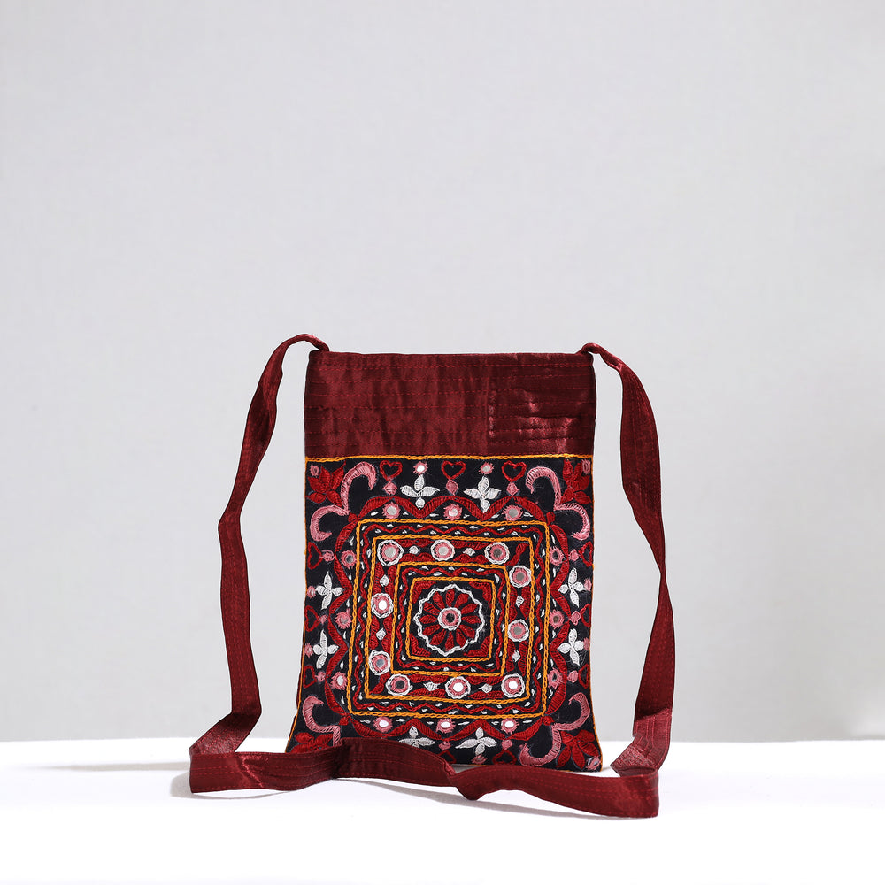 embroidery sling bag 