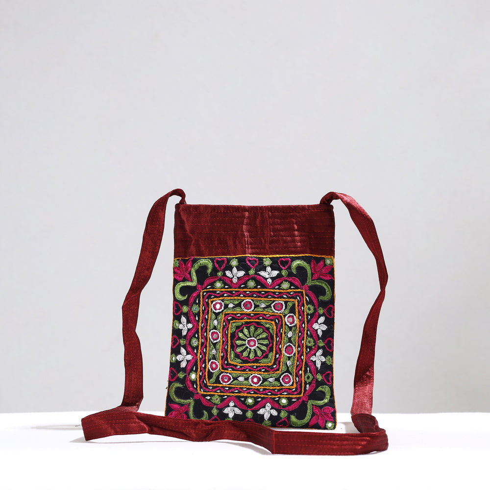 embroidery sling bag 