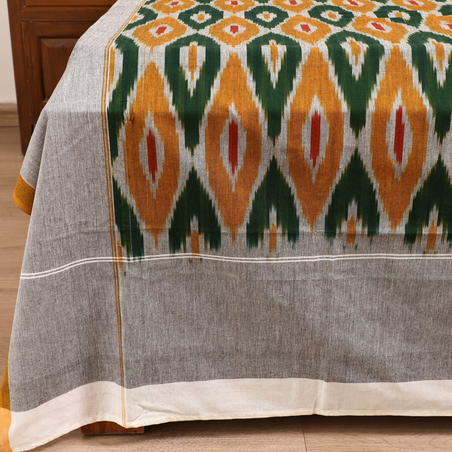 Pochampally Ikat Weave Cotton Double Bedsheet Set (108 x 90 in) 32