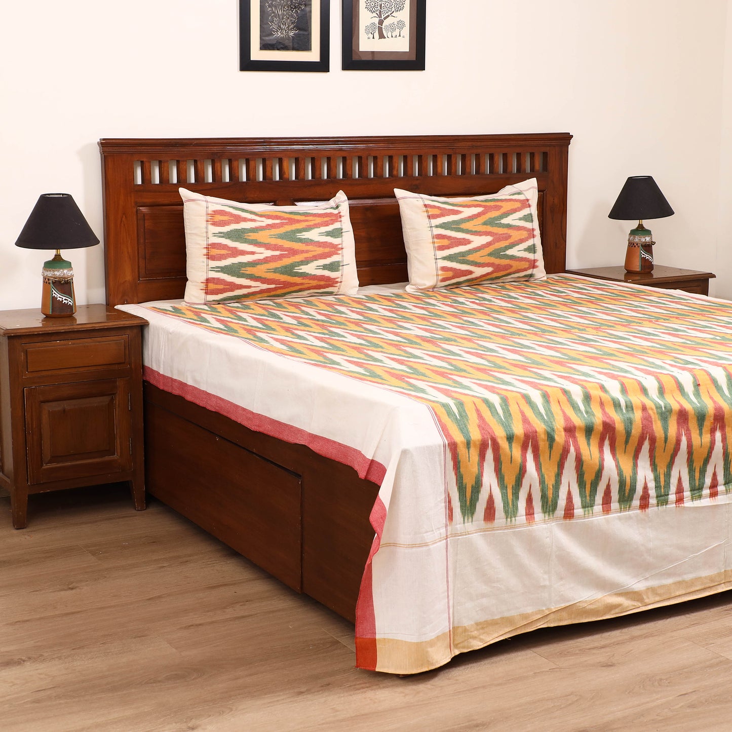 Pochampally Ikat Weave Cotton Double Bedsheet Set (108 x 90 in) 36