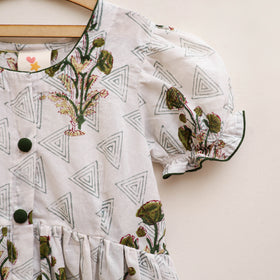Pure Cotton Girls Frock Dress in Sanganeri Floral Prints (3-4 Years) 23