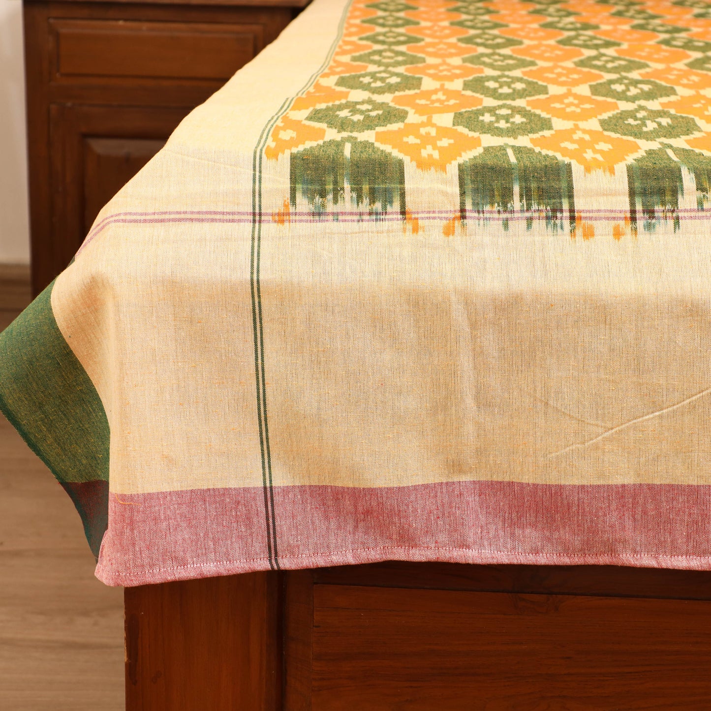Pochampally Ikat Weave Cotton Single Bedsheet (90 x 60 in) 05