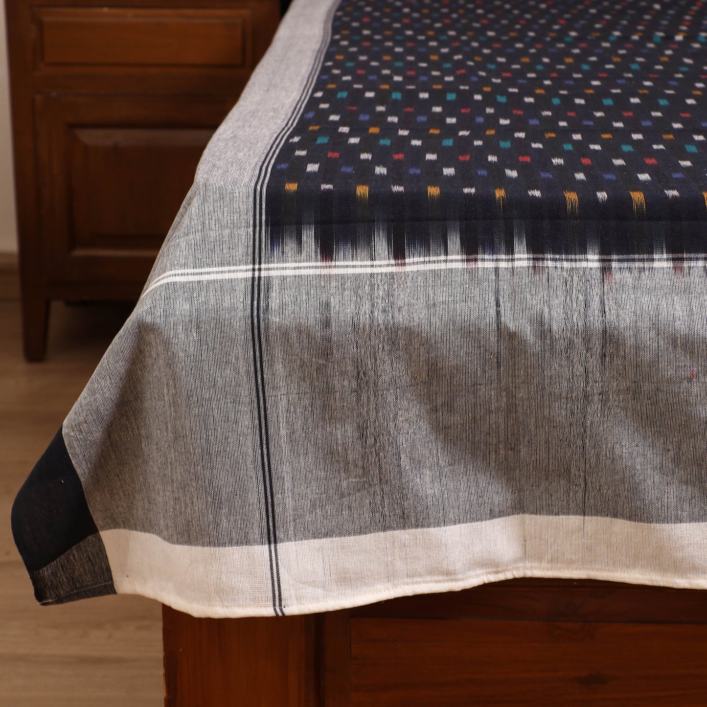 Pochampally Ikat Weave Cotton Single Bedsheet (90 x 60 in) 17
