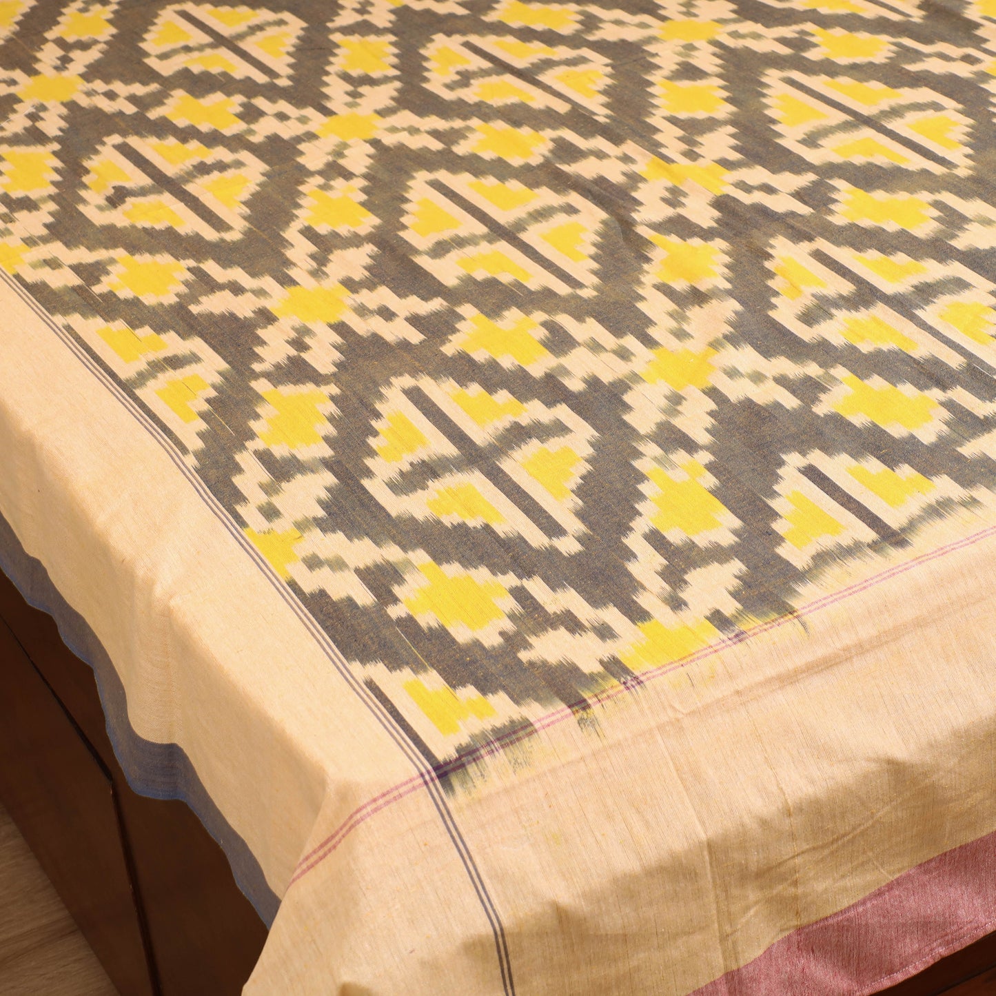 Pochampally Ikat Weave Cotton Single Bedsheet (90 x 60 in) 19