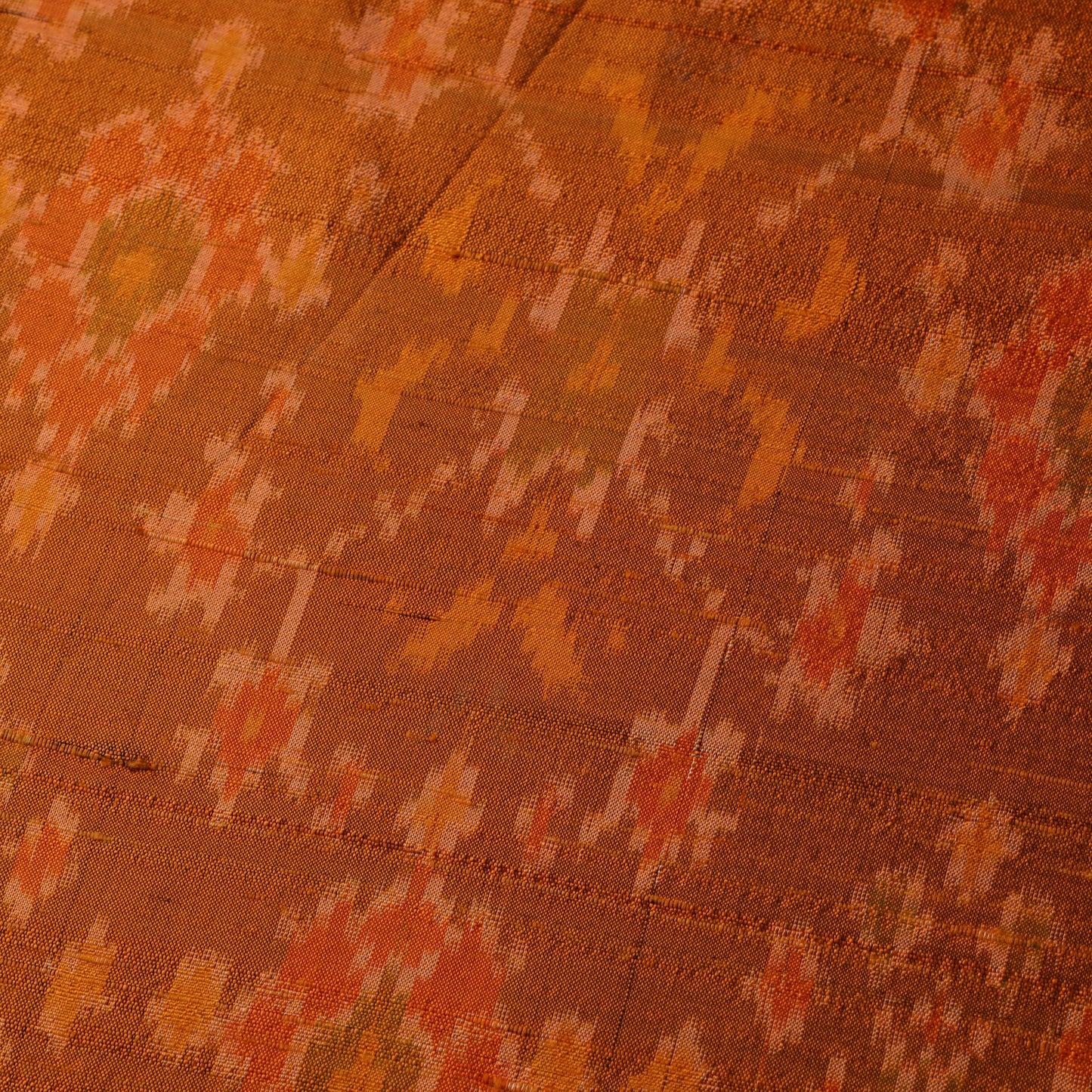 Handloom Raw Silk Pochampally Ikat Fabric 07