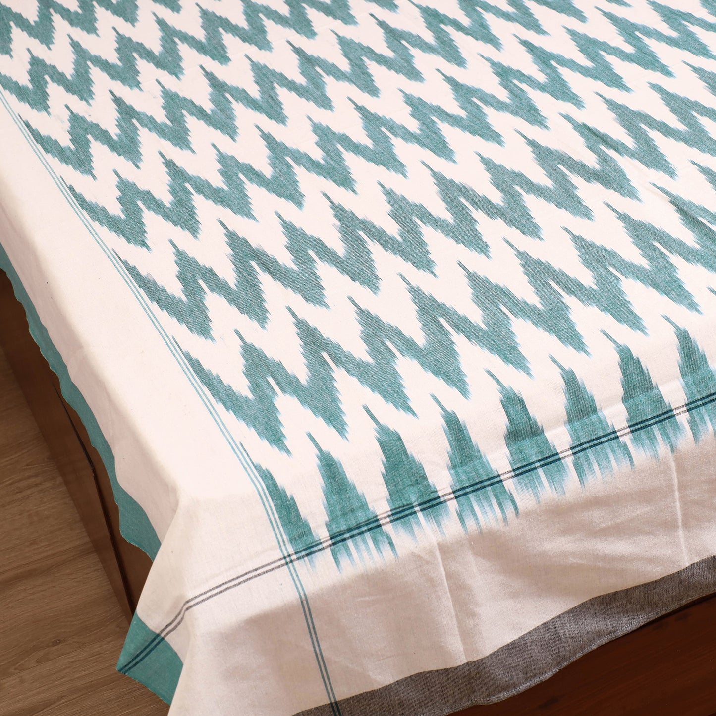 Pochampally Ikat Weave Cotton Single Bedsheet (90 x 60 in) 24