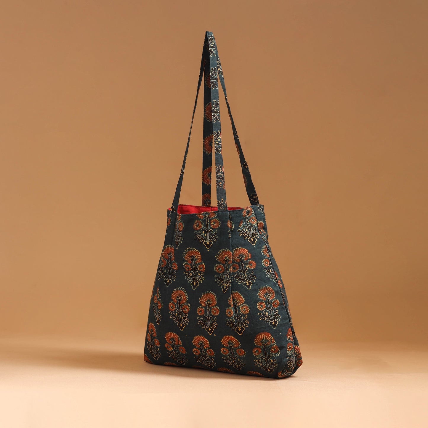 Handcrafted Fabric Jhola Bag 20