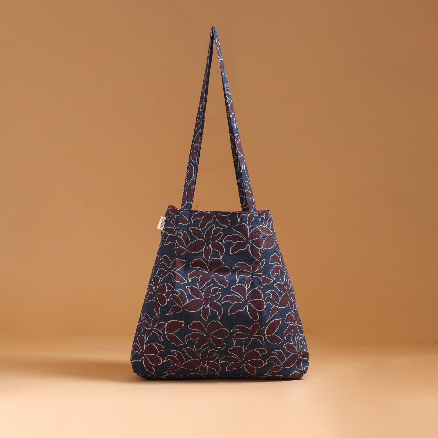 Handcrafted Fabric Jhola Bag 01