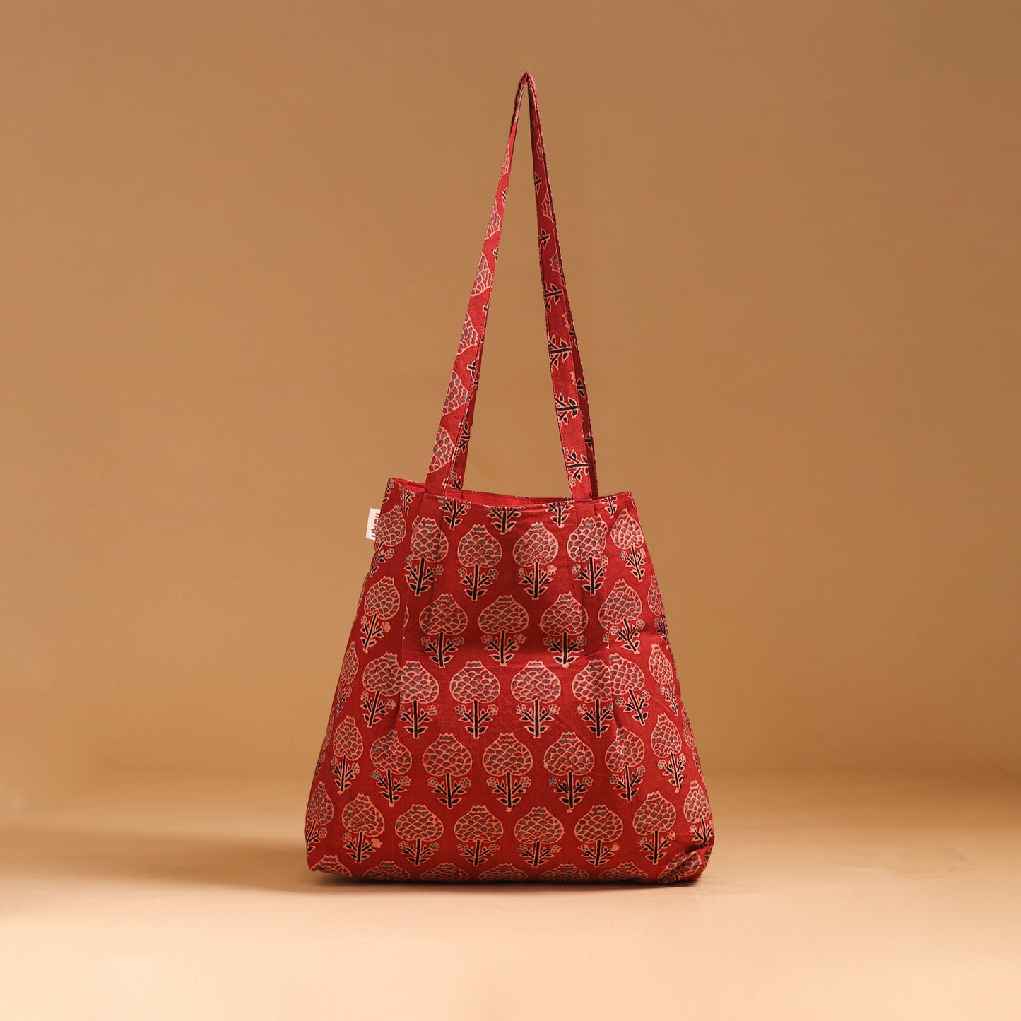 Handcrafted Fabric Jhola Bag 04