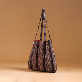 Handcrafted Fabric Jhola Bag 06