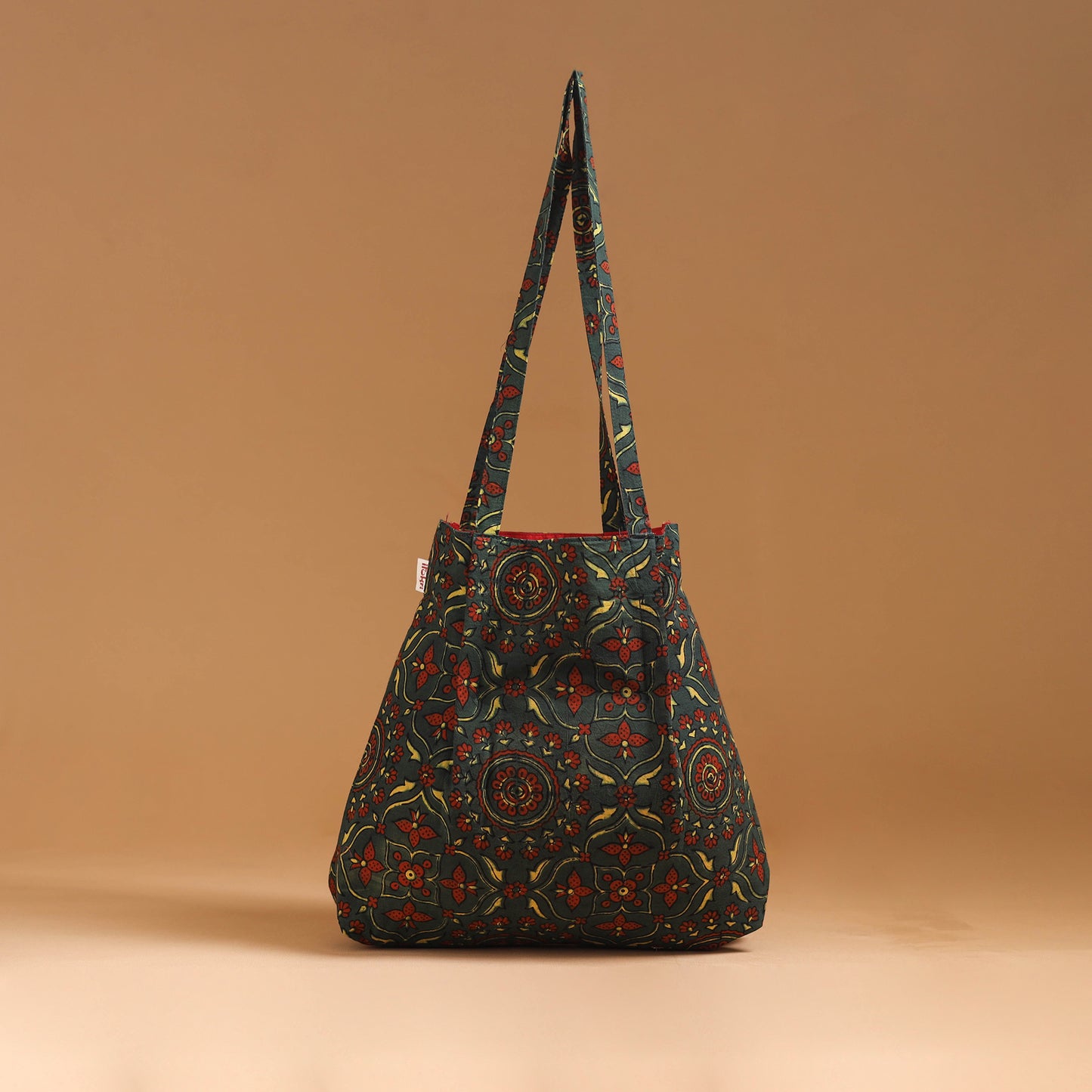 Handcrafted Fabric Jhola Bag 07