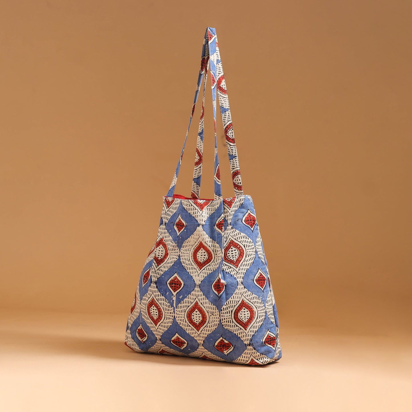 Handcrafted Fabric Jhola Bag 11
