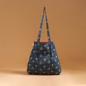 Handcrafted Fabric Jhola Bag 12