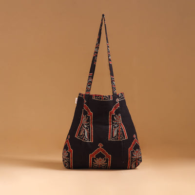 Handcrafted Fabric Jhola Bag 14