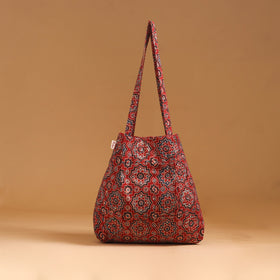 Handcrafted Fabric Jhola Bag 15