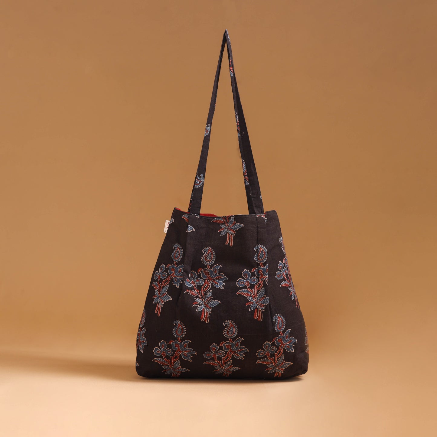Handcrafted Fabric Jhola Bag 22