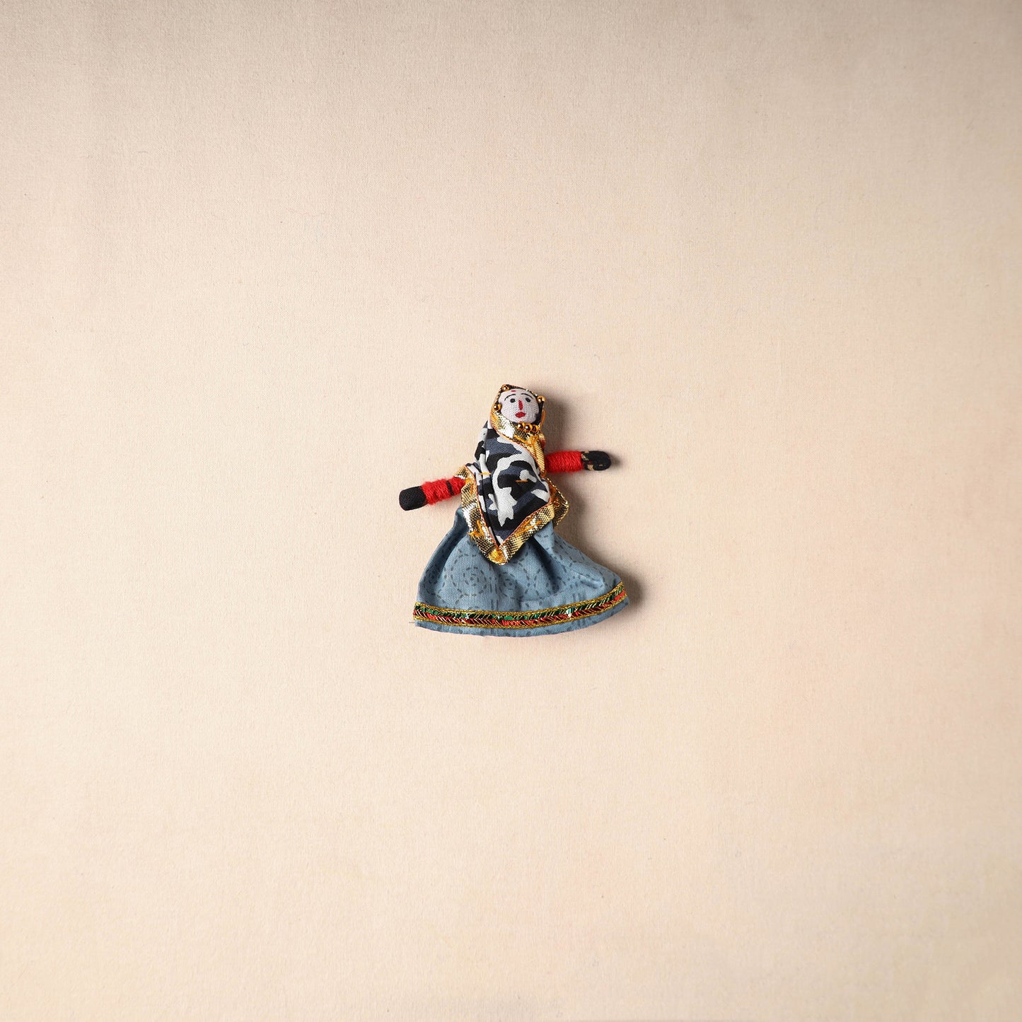 Multicolor - Rajasthani Puppet Couple Handmade Magnet (Set of 2) 03