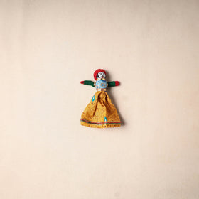 Multicolor - Rajasthani Puppet Couple Handmade Magnet (Set of 2) 04