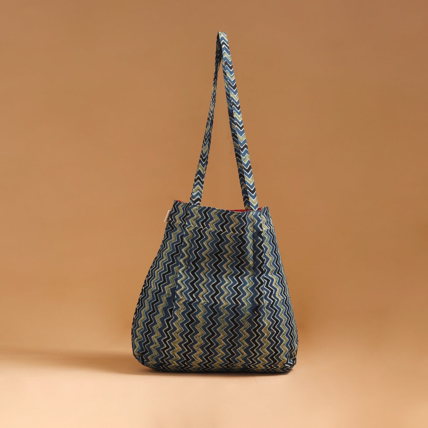Handcrafted Fabric Jhola Bag 16