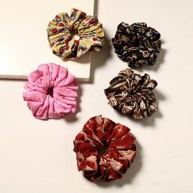 Multicolor - handmade rubber band/scrunchies (set of 5) 03