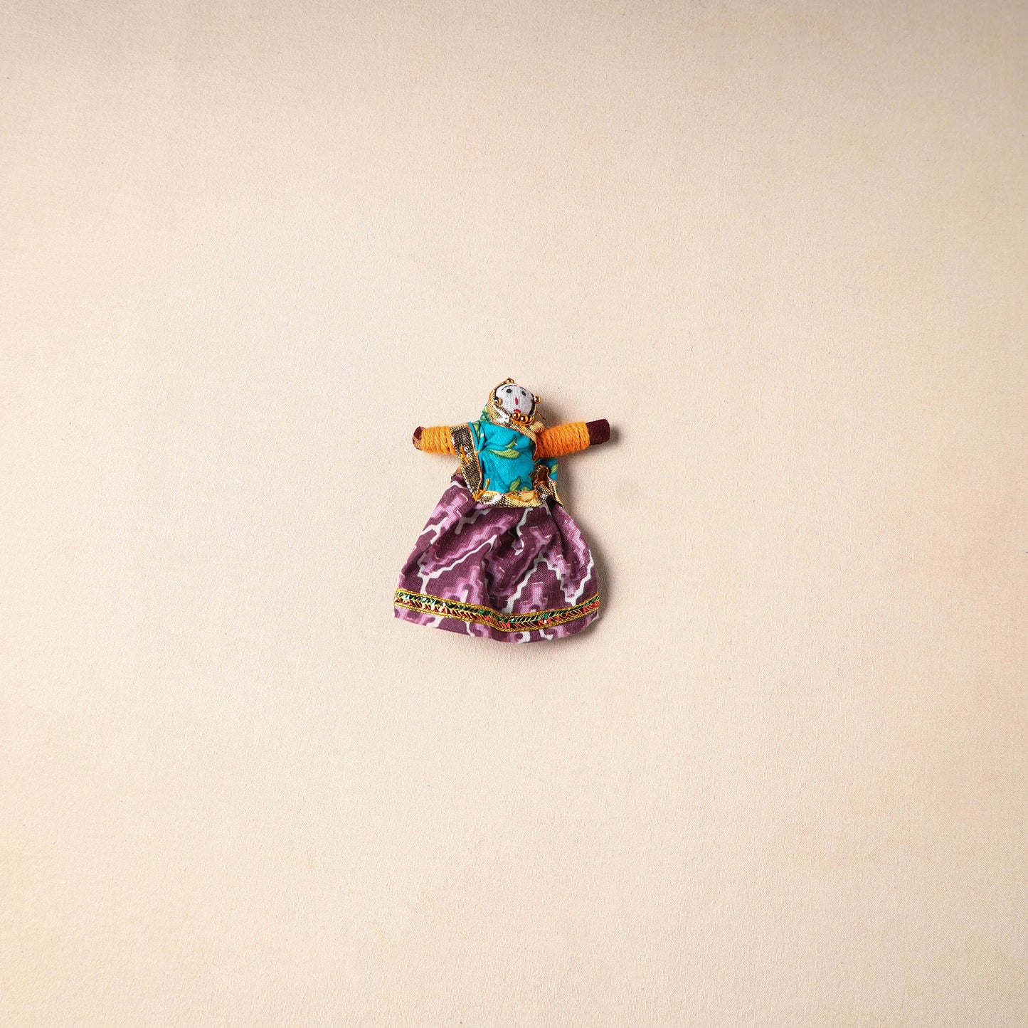 Multicolor - Rajasthani Puppet Couple Handmade Magnet (Set of 2) 09