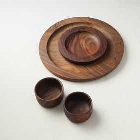 Brown - Handcrafted Sheesham Wooden Dinner Set (2 Plates & 2 Bowls)
