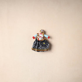 Rajasthani Puppet Couple Handmade Magnet (Set of 2) 35